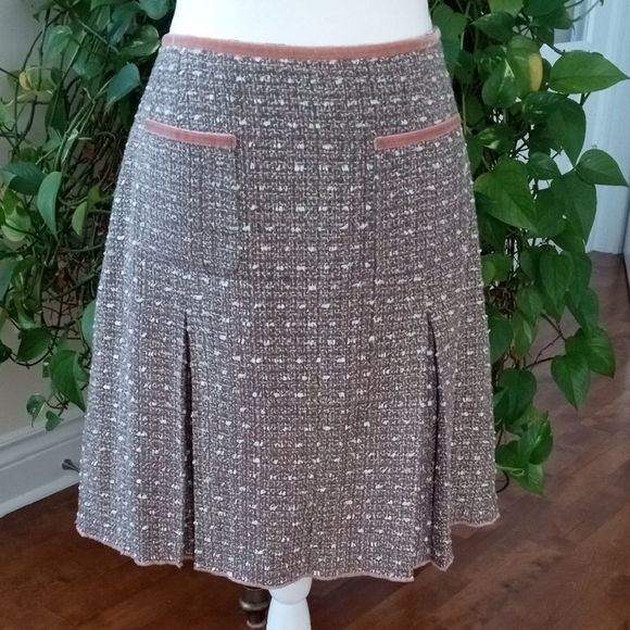Studio London Dresses & Skirts - Chic Tweed A-Line Skirt in Brown and Cream
